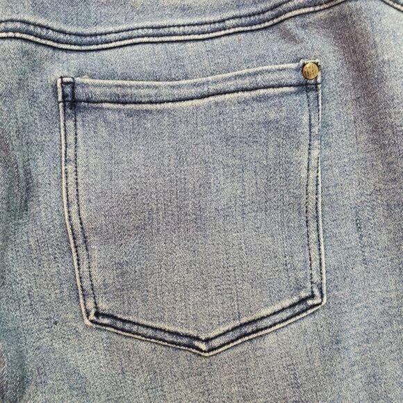 DG2 by Diane Gilman | Denim Capris  Pants - Picture 5 of 6